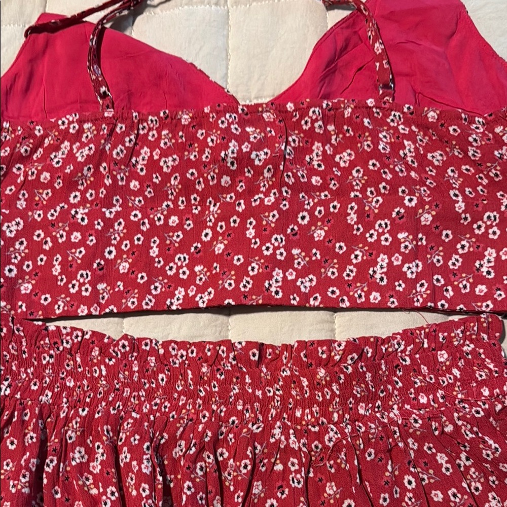 Princess Polly Red Floral Crop Top and Skirt Set - Picture 3 of 4